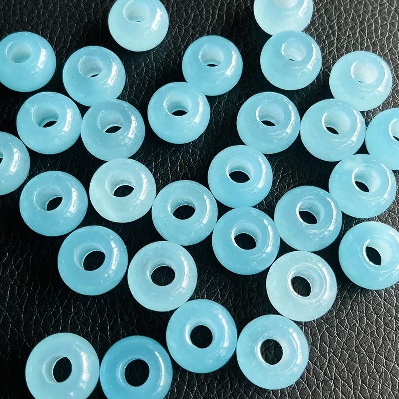 10 قطع من الخرز الطبيعي الأزرق - مراجعة Beading وسعره